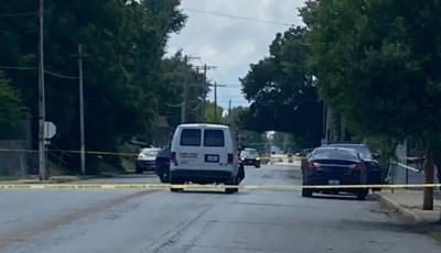 Policía de Kansas City investiga un homicidio tras tiroteo